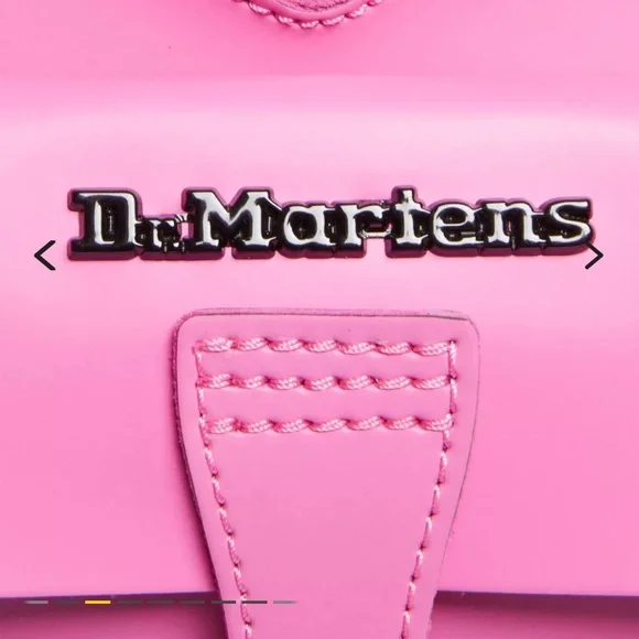 Dr. Martens💕 NEW WITH TAGS/  Pink LEATHER convertible Shoulder Bag/ backpack - Picture 4 of 15